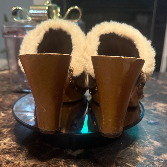 Coach Ivanka Women's Beige Fur Trim Wedge Mules - Size 8M - Picture 7 of 11